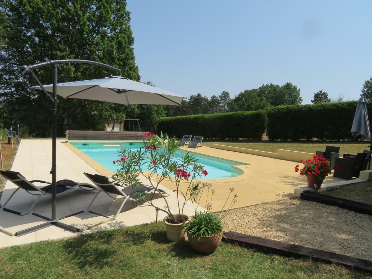 Le Coze Hotel Saint-Martial-de-Nabirat Екстериор снимка